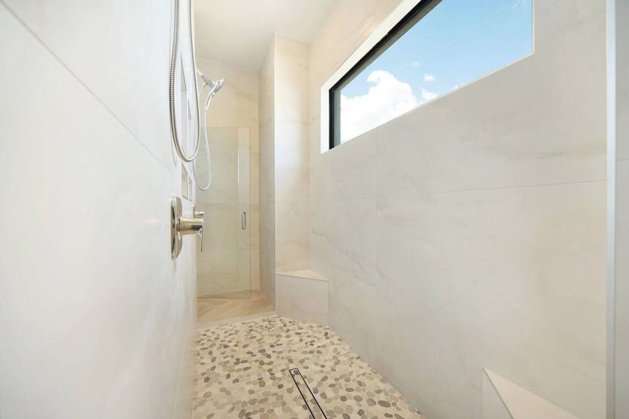 MLS_bh903_lg_pic56_1 (1)